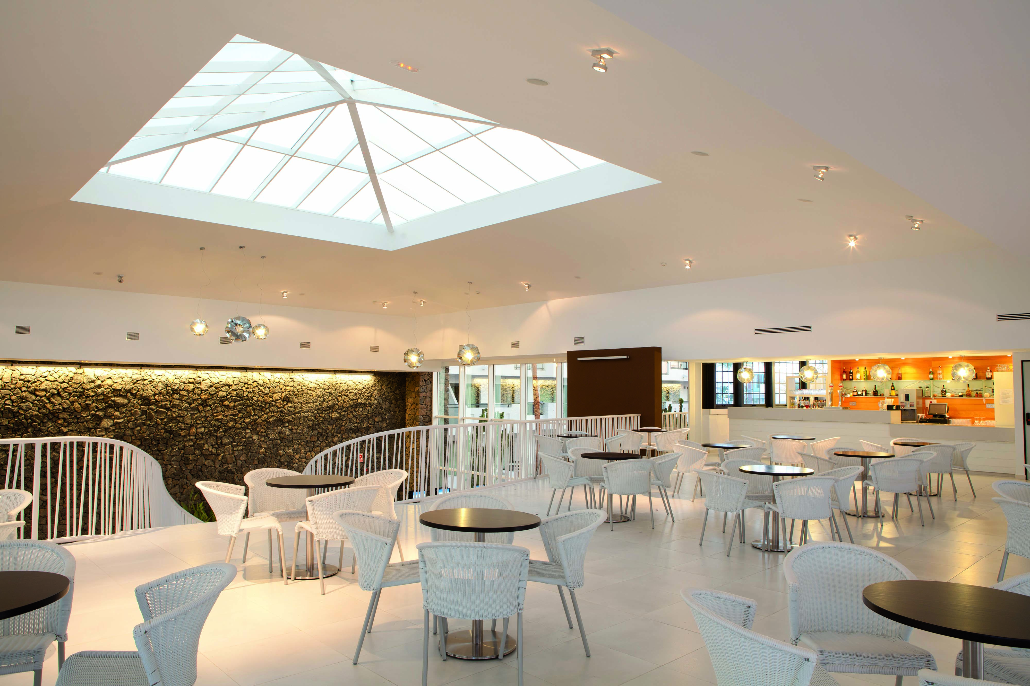 Thb Lanzarote Beach Costa Teguise Bagian luar foto