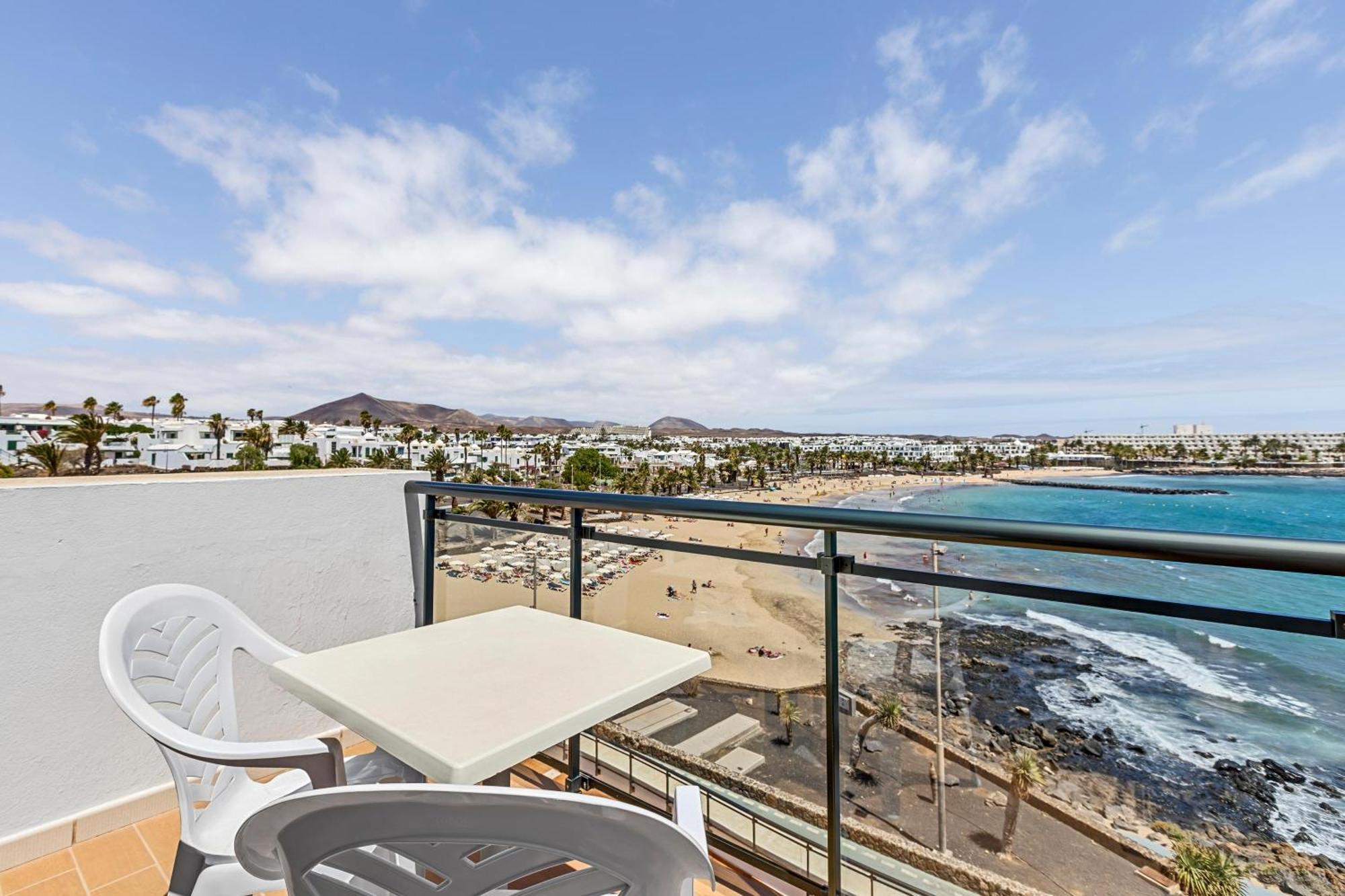 Thb Lanzarote Beach Costa Teguise Bagian luar foto